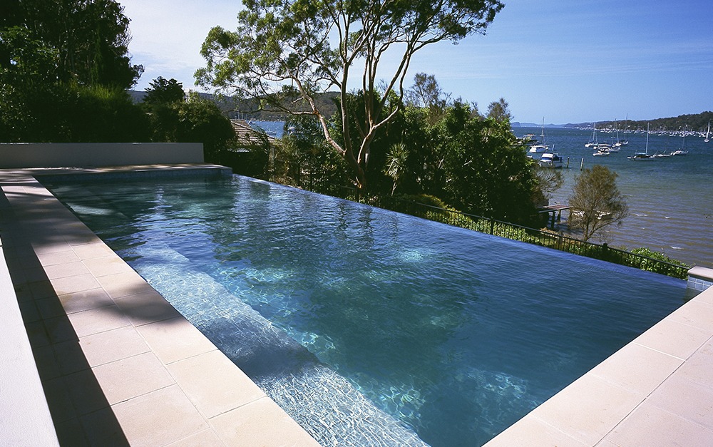 Swimming Pool Maintenance: DIY Tips vs. Hiring a Pro